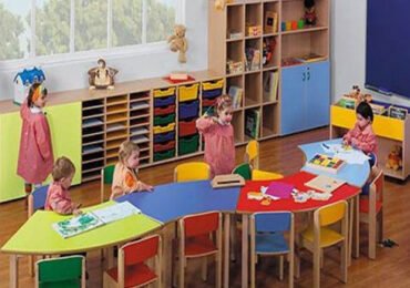 Mesa Trapezoidal Preescolar
